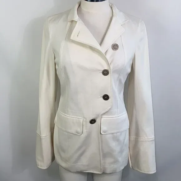 Burberry Cream High Neck SideโButton Jacket - Picture 2 of 16